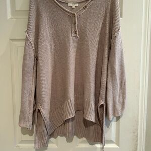 Easel Women's Sweater in Light Taupe
